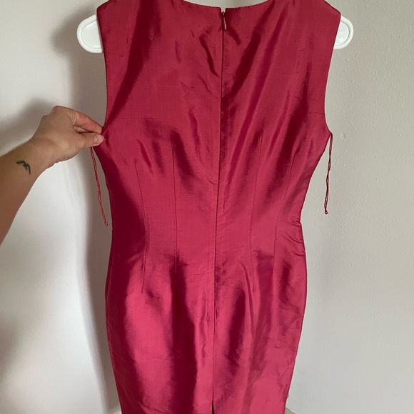 Vintag silk pink Embroidered Dress - Picture 5 of 6